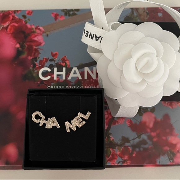 āSOLDā - Picture 2 of 3